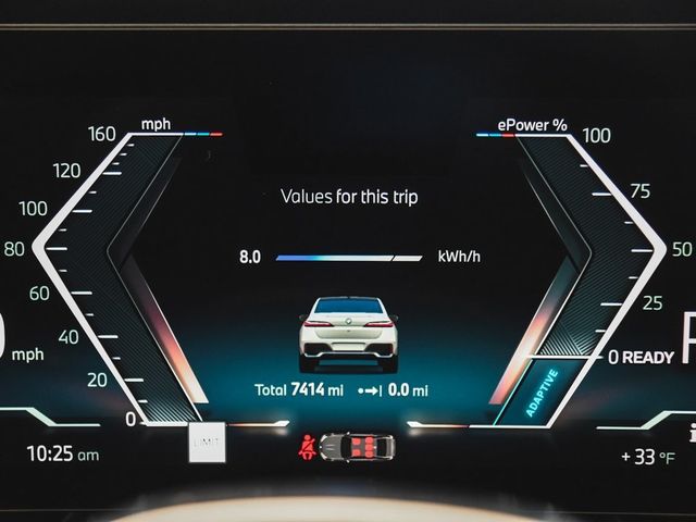 2025 BMW i7 xDrive60 - 22954007 - 18