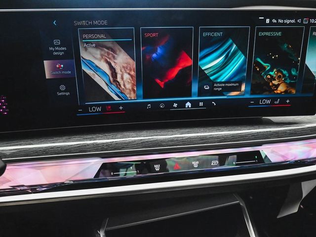 2025 BMW i7 xDrive60 - 22954007 - 21