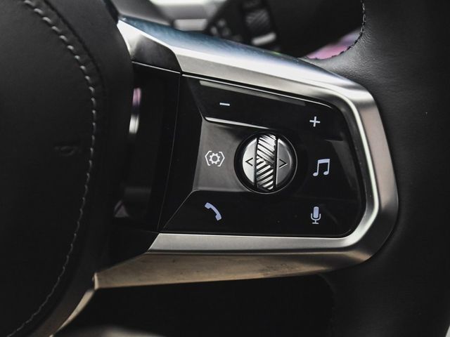 2025 BMW i7 xDrive60 - 22954007 - 29