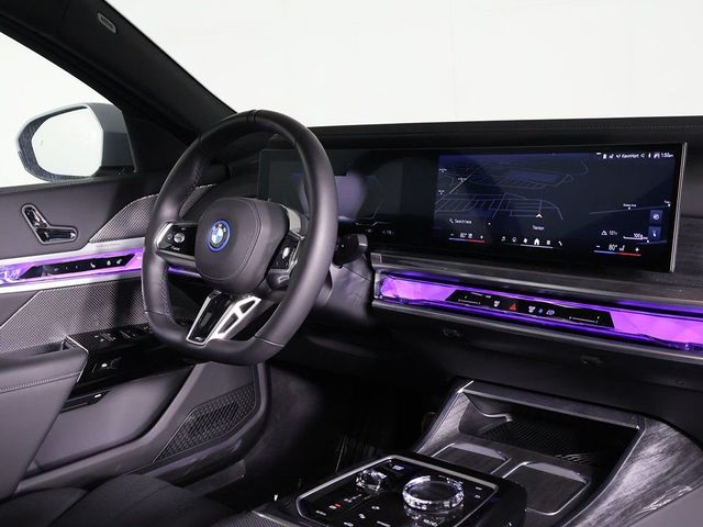 2025 BMW i7 xDrive60 - 23078992 - 28