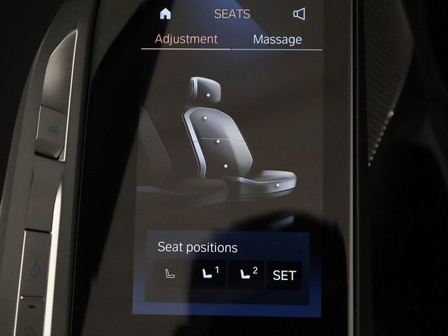 2025 BMW i7 xDrive60 - 23078992 - 39
