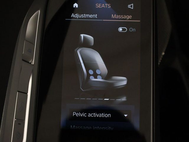 2025 BMW i7 xDrive60 - 23078992 - 40