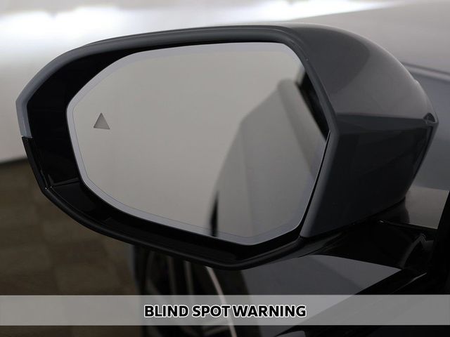 2025 BMW i7 xDrive60 - 23078992 - 7