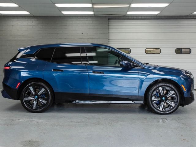 2025 BMW iX xDrive50 AWD  - 23011213 - 2