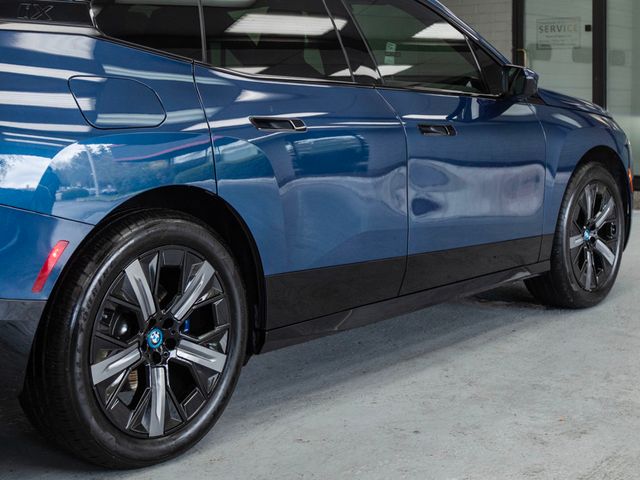 2025 BMW iX xDrive50 AWD  - 23011213 - 30