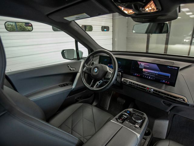 2025 BMW iX  xDrive50 AWD - 23019472 - 12