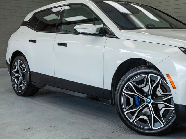 2025 BMW iX  xDrive50 AWD - 23019472 - 6