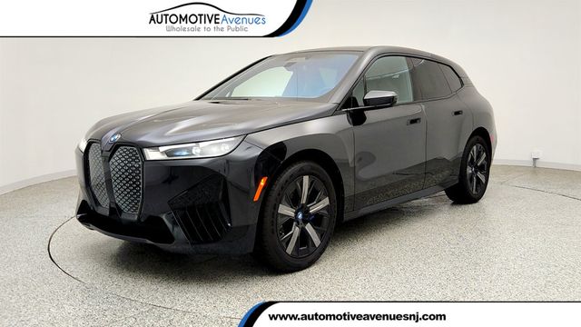2025 BMW iX xDrive50 SAV w/ Driver Assist Pro, Convenience & Sport Pkg - 23040958 - 0