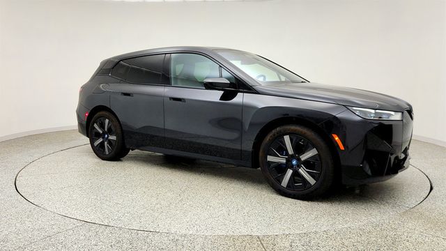 2025 BMW iX xDrive50 SAV w/ Driver Assist Pro, Convenience & Sport Pkg - 23040958 - 2