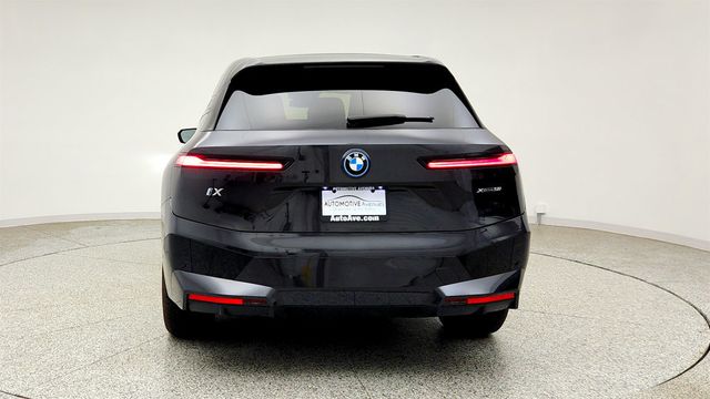 2025 BMW iX xDrive50 SAV w/ Driver Assist Pro, Convenience & Sport Pkg - 23040958 - 5
