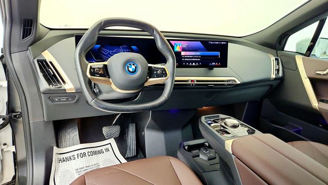 2025 BMW iX xDrive50 SAV w/ Ventilated Seats - 23075509 - 10