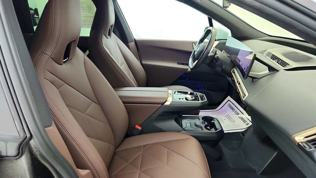 2025 BMW iX xDrive50 SAV w/ Ventilated Seats - 23075509 - 21
