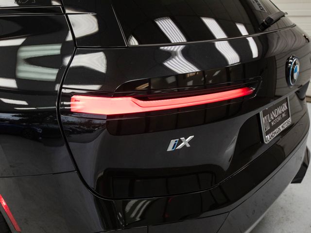 2025 BMW iX xDrive50 Sports Activity Vehicle - 22966491 - 33