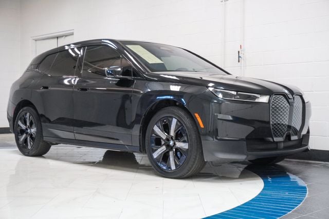 2025 BMW iX