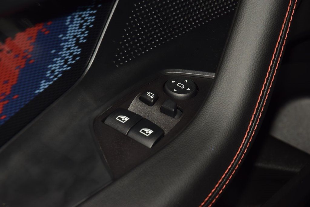 2025 BMW M2 Base - 22962683 - 44