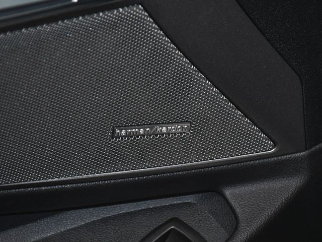 2025 BMW M3 Base - 23042247 - 10