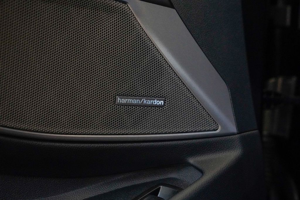 2025 BMW M3 Competition xDrive - 22934363 - 56