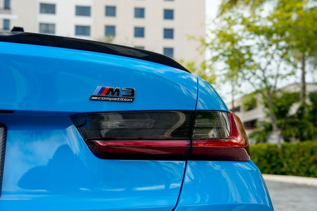 2025 BMW M3 Competition xDrive - 22957566 - 52