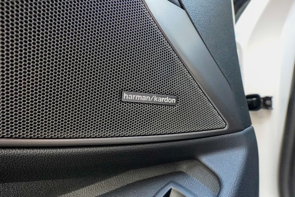 2025 BMW M3 Competition xDrive - 22994742 - 55