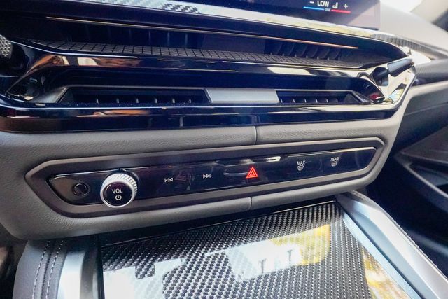 2025 BMW M3 Competition xDrive - 22994742 - 70