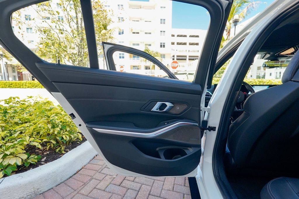 2025 BMW M3 Competition xDrive - 22994742 - 73