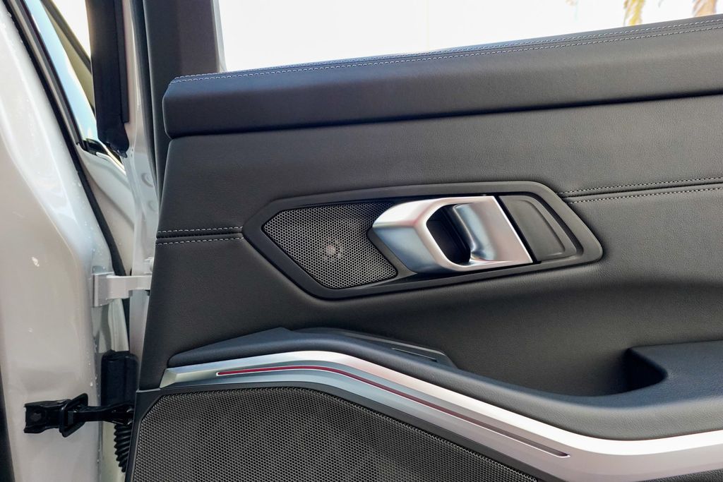 2025 BMW M3 Competition xDrive - 22994742 - 91