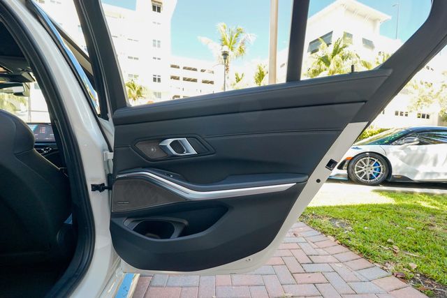 2025 BMW M3 Competition xDrive - 22994742 - 92