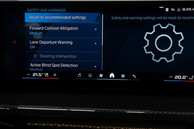 2025 BMW M3 Competition xDrive - 23047432 - 38