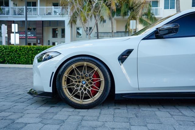 2025 BMW M4  - 22989289 - 12