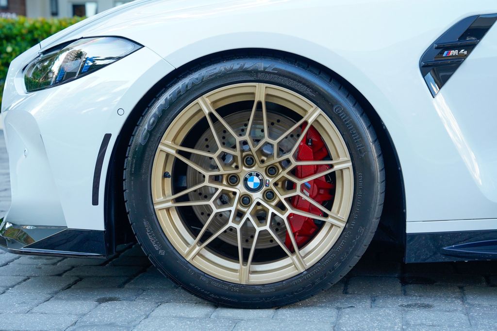 2025 BMW M4  - 22989289 - 13