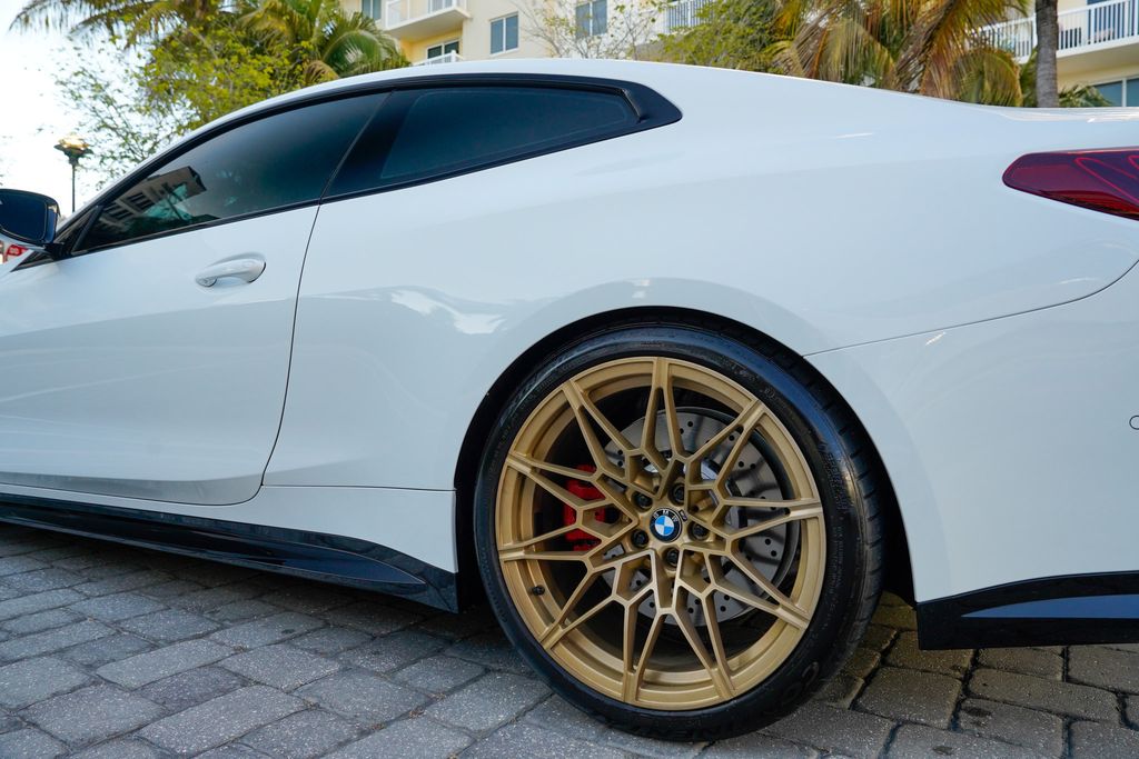 2025 BMW M4  - 22989289 - 17