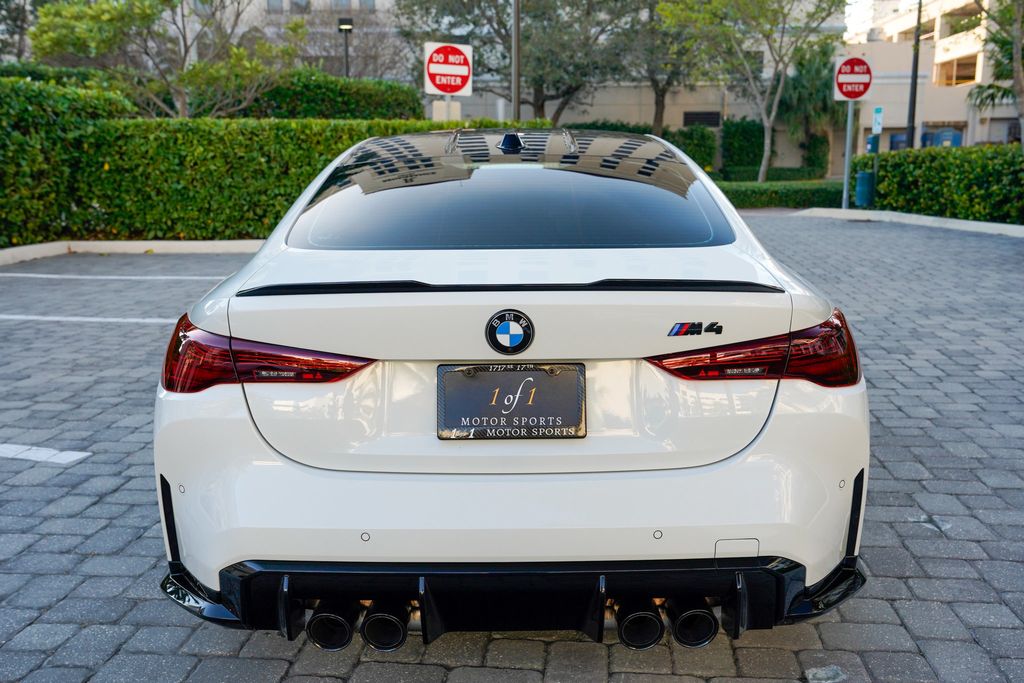 2025 BMW M4  - 22989289 - 21