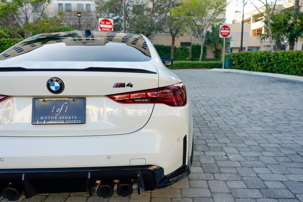 2025 BMW M4  - 22989289 - 25