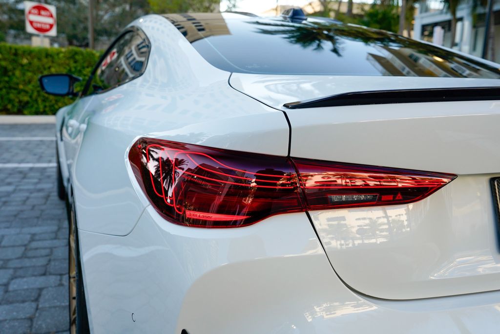 2025 BMW M4  - 22989289 - 47