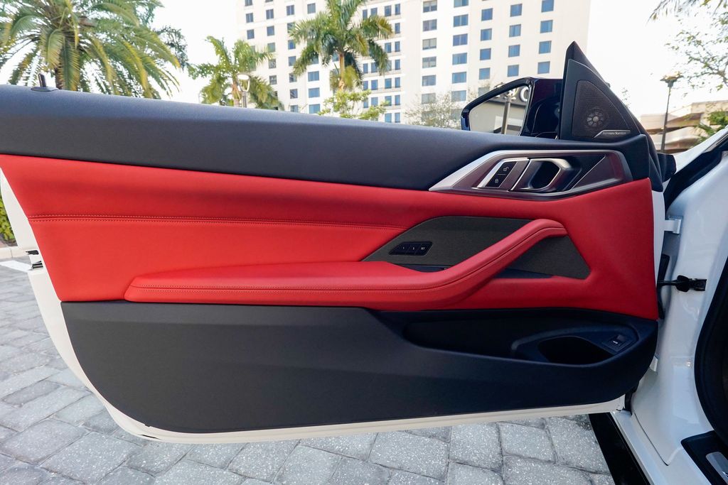 2025 BMW M4  - 22989289 - 51