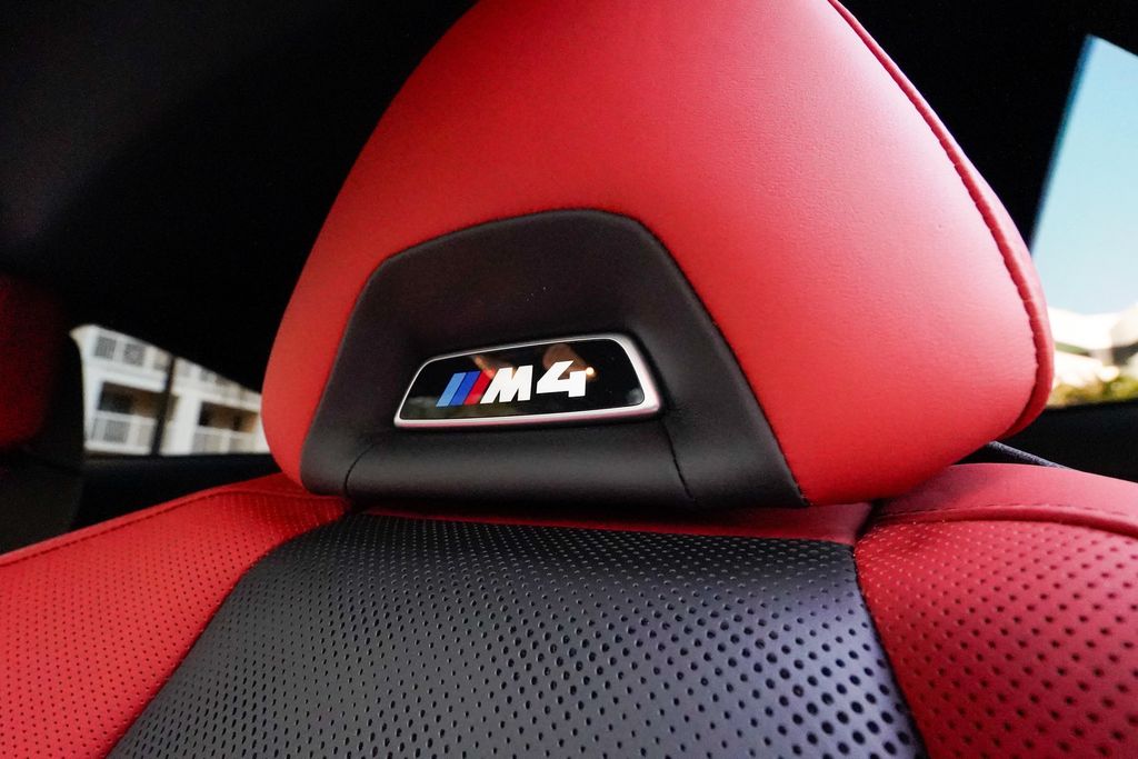 2025 BMW M4  - 22989289 - 57