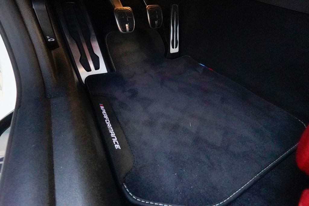 2025 BMW M4  - 22989289 - 60