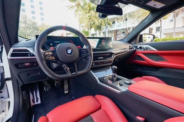 2025 BMW M4  - 22989289 - 61