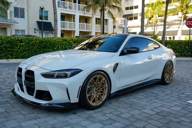 2025 BMW M4  - 22989289 - 8