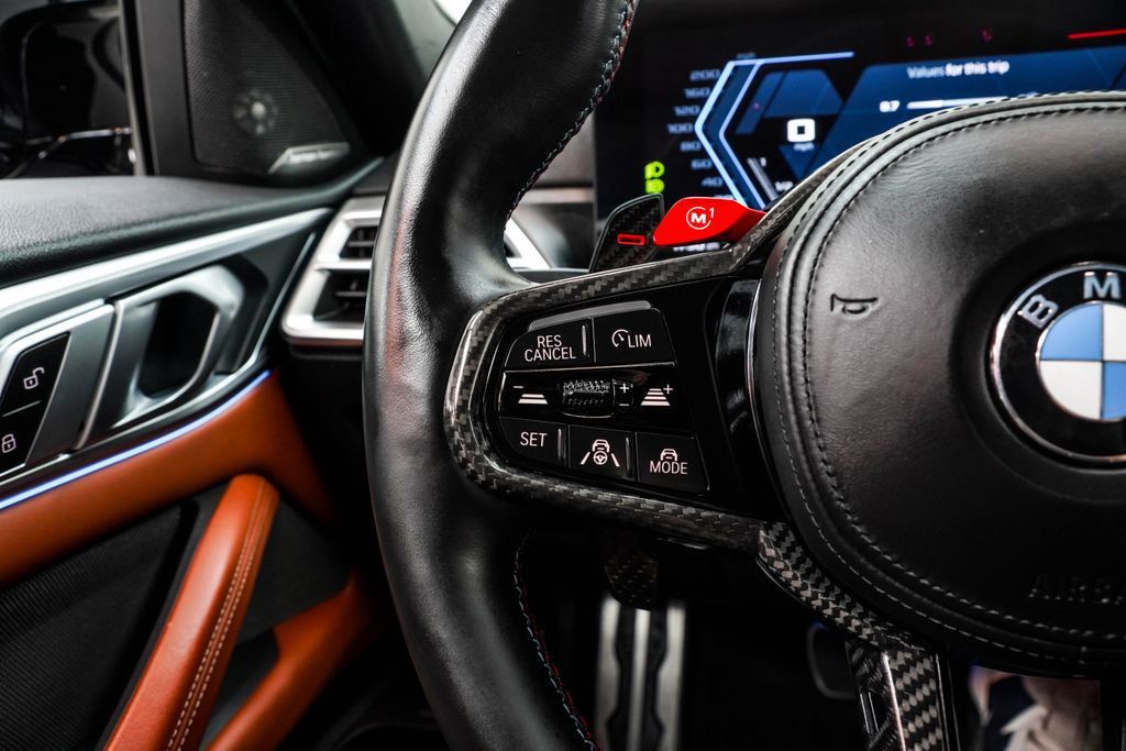 BMW M4 photo 33