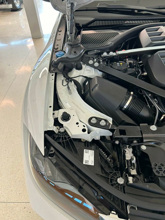 2025 BMW M4 Competition xDrive - 23010403 - 18