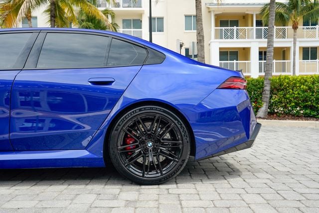 2025 BMW M5  - 23053855 - 15