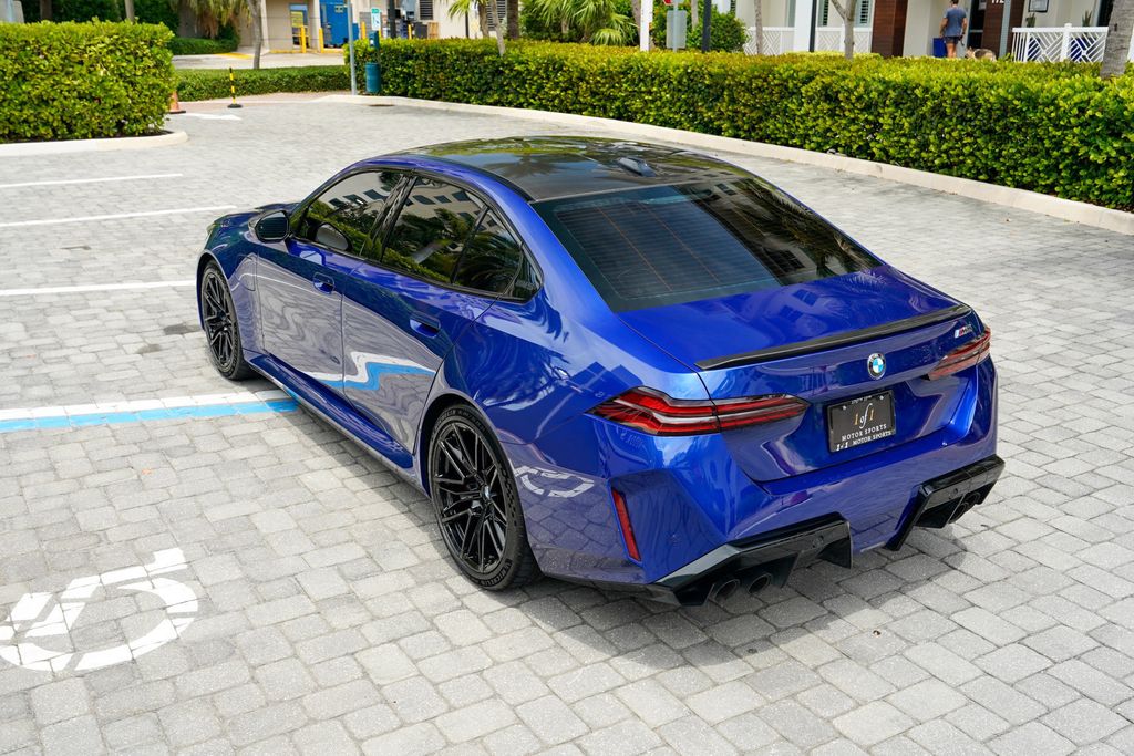 2025 BMW M5  - 23053855 - 20