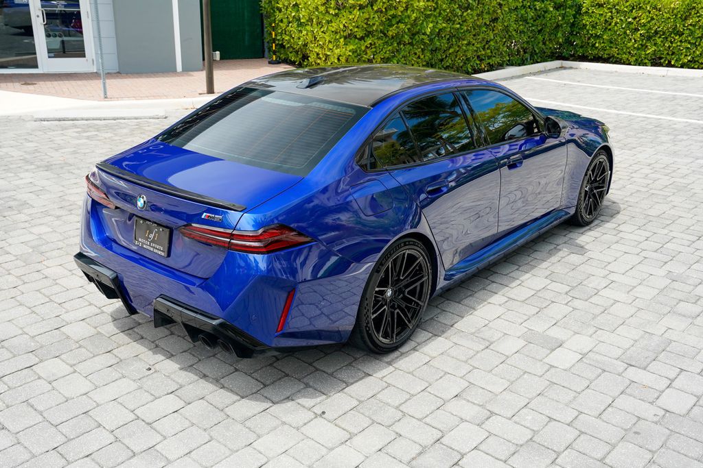 2025 BMW M5  - 23053855 - 27
