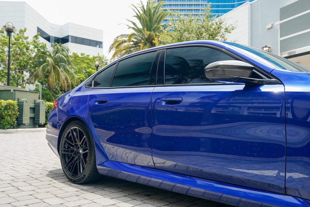 2025 BMW M5  - 23053855 - 36