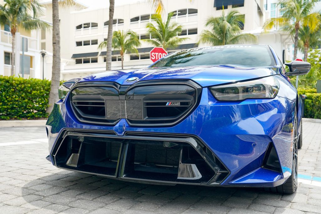 2025 BMW M5  - 23053855 - 40