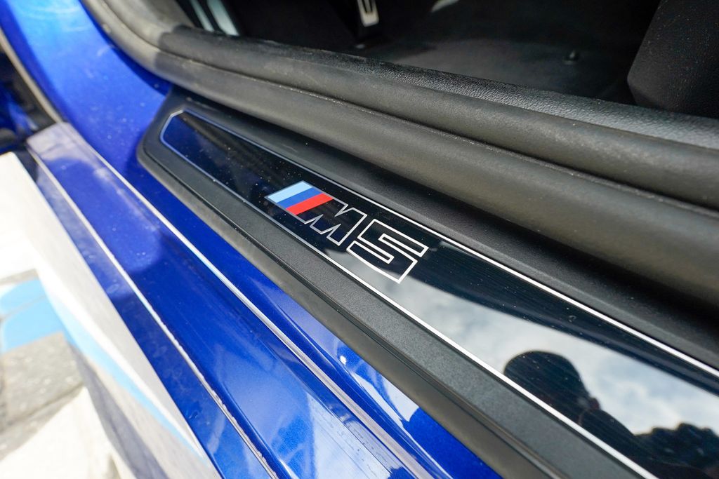 2025 BMW M5  - 23053855 - 56