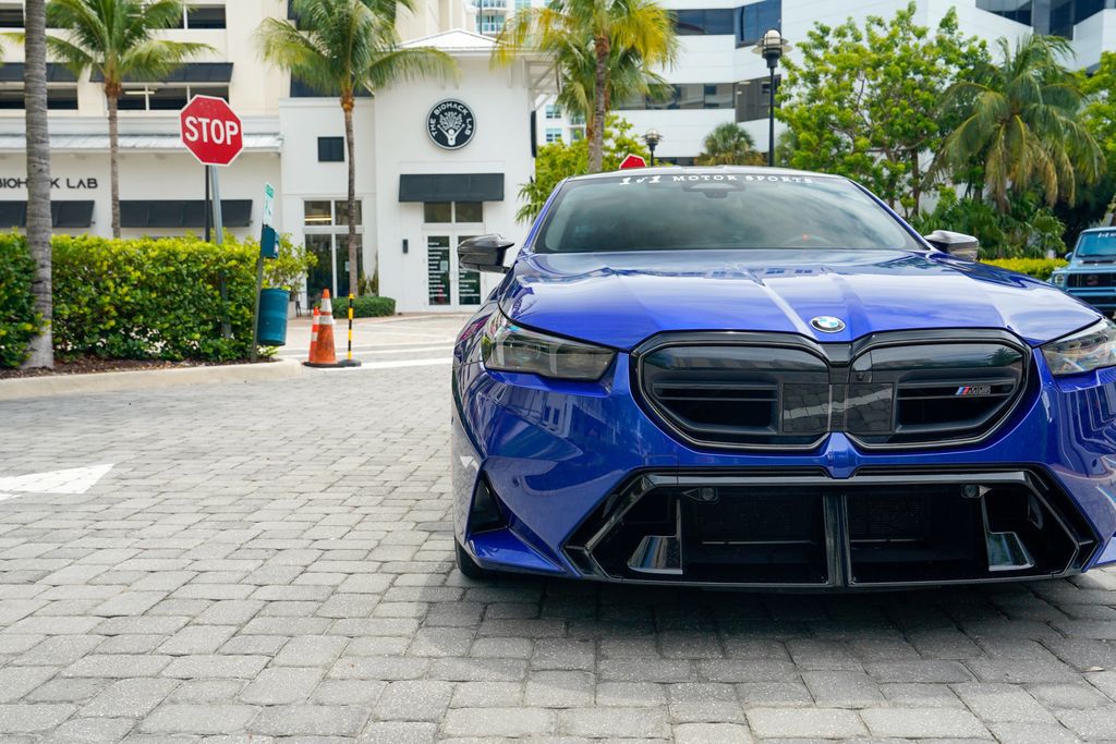 2025 BMW M5  - 23053855 - 5
