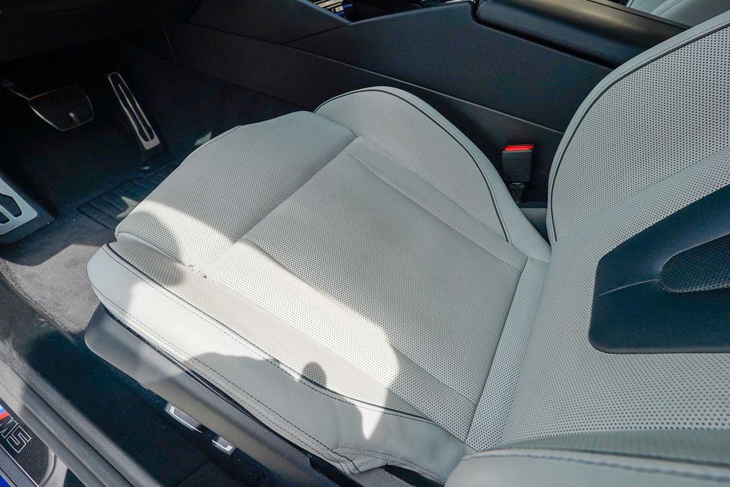 2025 BMW M5  - 23053855 - 61