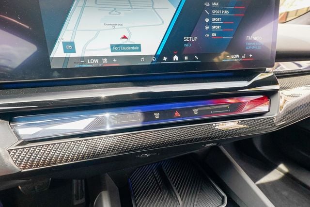 2025 BMW M5  - 23053855 - 67